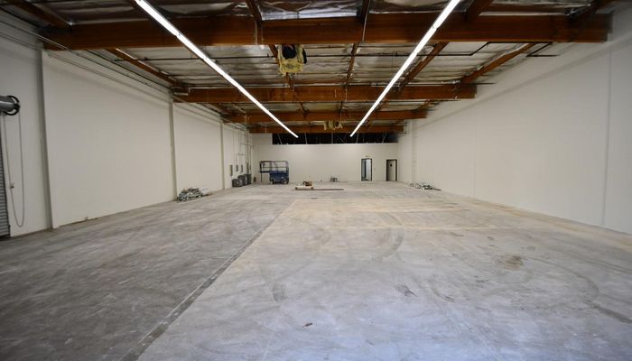 Warehouse Space for Rent at 960-970 Knox St Torrance, CA 90502 - #1