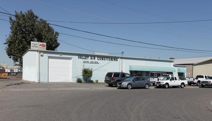 Warehouse Space for Rent at 1413 Lone Palm Ave Modesto, CA 95351 - #7