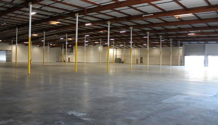 Warehouse Space for Rent at 2050-2080 E 49th St Vernon, CA 90058 - #18