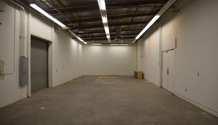 Warehouse Space for Rent at 900-902 Western Ave Glendale, CA 91201 - #5