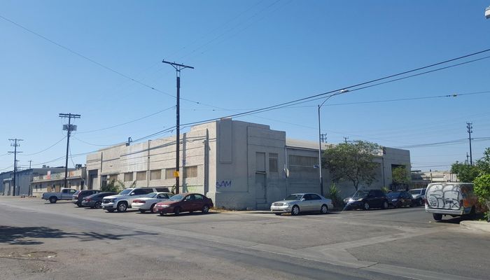 Warehouse Space for Rent at 3045-3053 E 11th St Los Angeles, CA 90023 - #13