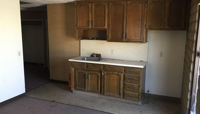 Warehouse Space for Rent at 601 S Main St Porterville, CA 93257 - #8