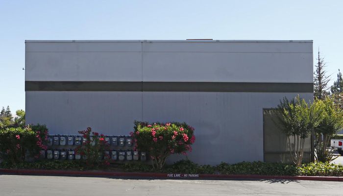 Warehouse Space for Rent at 735-799 E Brokaw Rd San Jose, CA 95112 - #4