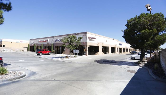 Warehouse Space for Rent at 1051 W Columbia Way Lancaster, CA 93534 - #1