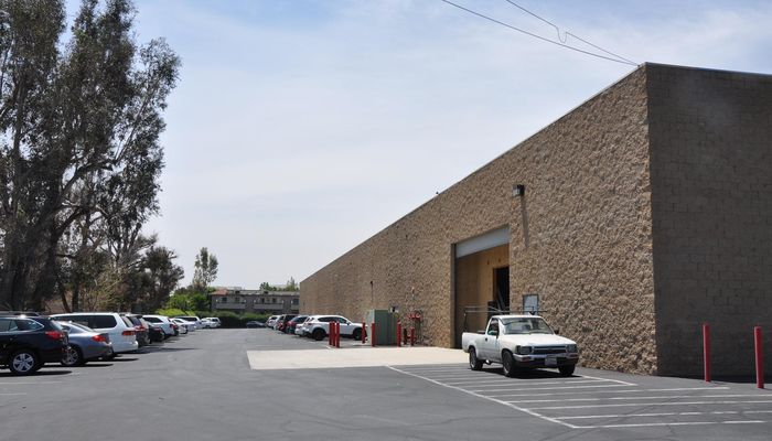 Warehouse Space for Rent at 9765 Sierra Ave. Fontana, CA 92335 - #5