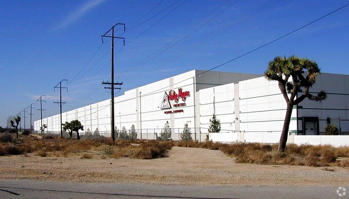 Warehouse Space for Rent at 10200 Amargosa Rd Hesperia, CA 92345 - #3