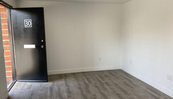 Warehouse Space for Rent at 7401 Laurel Canyon Blvd North Hollywood, CA 91605 - #9