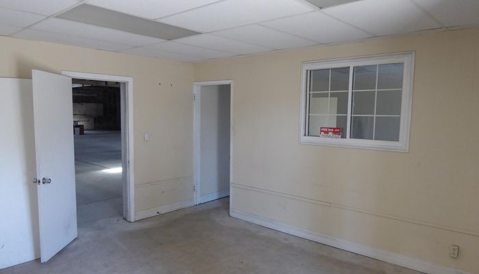 Warehouse Space for Rent at 241 N. Concord Street Glendale, CA 91203 - #7