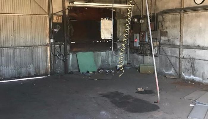 Warehouse Space for Rent at 1425 Santa Fe Ave Long Beach, CA 90813 - #20