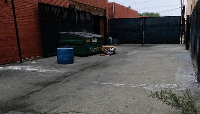 Warehouse Space for Rent at 1907-1919 E 7th Pl Los Angeles, CA 90021 - #2