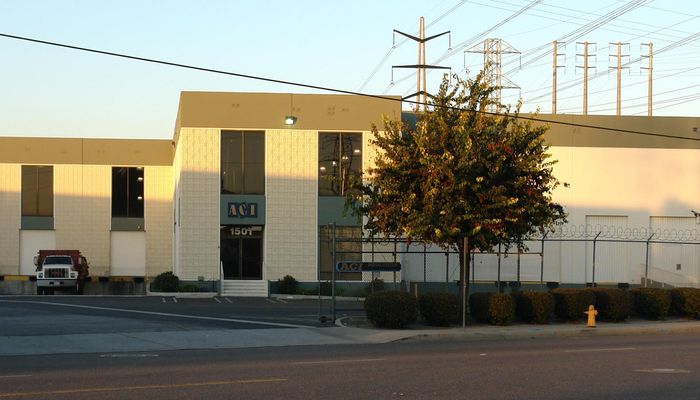 Warehouse Space for Rent at 1501 W Wardlow Rd Long Beach, CA 90810 - #4