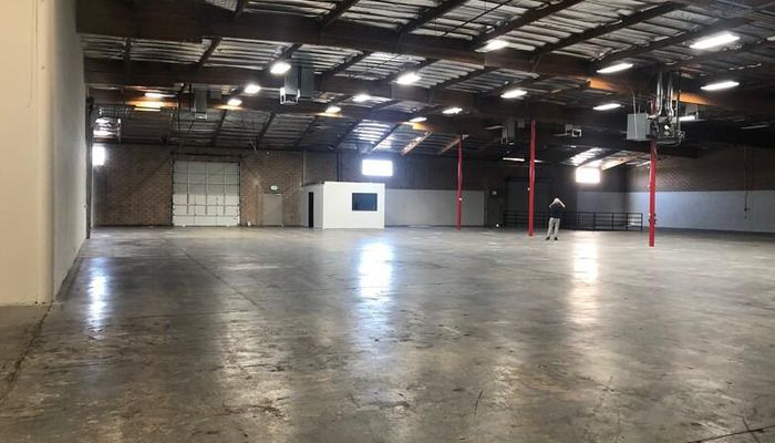 Warehouse Space for Rent at 21100 Lassen St Chatsworth, CA 91311 - #4