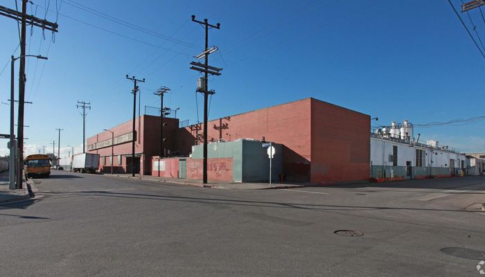 Warehouse Space for Rent at 6007 St Andrews Pl Los Angeles, CA 90047 - #11