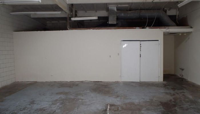 Warehouse Space for Rent at 5835-5841 Mission Gorge Rd San Diego, CA 92120 - #17