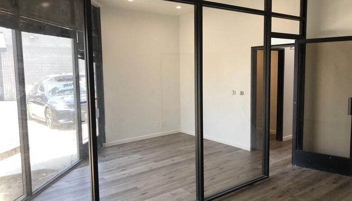 Warehouse Space for Rent at 647 W Harvard St Glendale, CA 91204 - #5