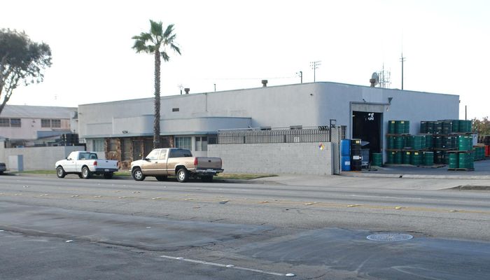 Warehouse Space for Rent at 4334 E Washington Blvd Commerce, CA 90023 - #1