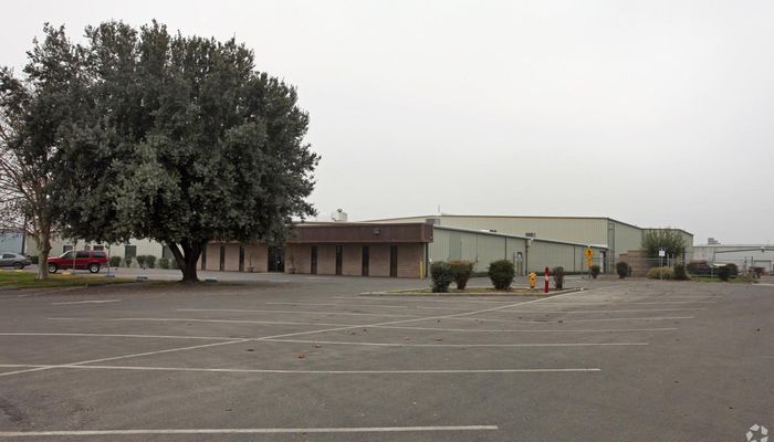 Warehouse Space for Rent at 303-305 S Soderquist Rd Turlock, CA 95380 - #3
