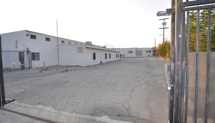 Warehouse Space for Rent at 13303 Louvre St Pacoima, CA 91331 - #24