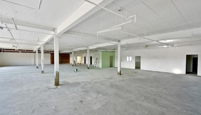 Warehouse Space for Rent at 6007 S St Andrews Pl Los Angeles, CA 90047 - #9