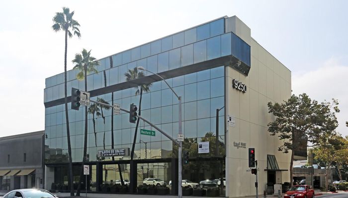 Office Space for Rent at 9250 Wilshire Blvd Beverly Hills, CA 90212 - #2