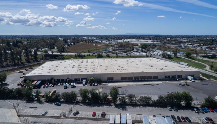 Warehouse Space for Rent at 9935 Beverly Blvd Pico Rivera, CA 90660 - #12