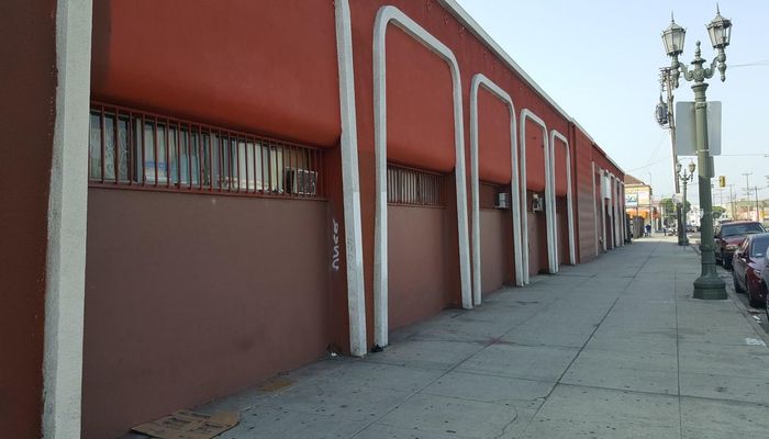Warehouse Space for Rent at 2526 S Hill St Los Angeles, CA 90007 - #8