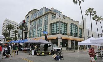 Office Space for Rent located at 219-231 Arizona Ave Santa Monica, CA 90401