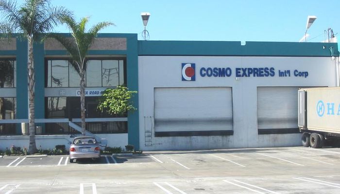 Warehouse Space for Rent at 5300-5302 W 83rd St Los Angeles, CA 90045 - #2