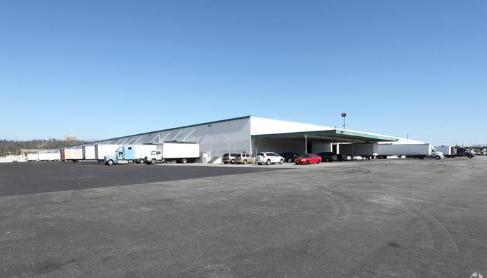 Warehouse Space for Rent at 875-943 S Azusa Ave City Of Industry, CA 91748 - #7