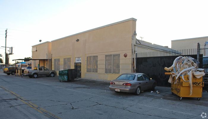 Warehouse Space for Rent at 7111 McKinley Ave Los Angeles, CA 90001 - #4