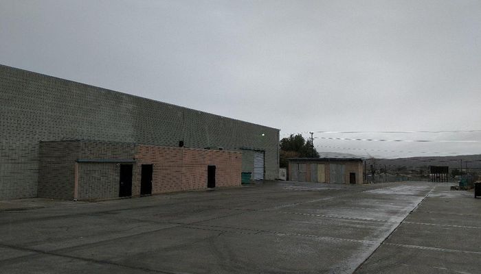 Warehouse Space for Rent at 2374 E Main St Barstow, CA 92311 - #6