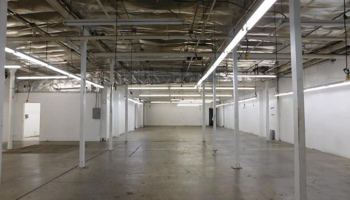 Warehouse Space for Rent at 1615-1617 Mcgarry St Los Angeles, CA 90021 - #12