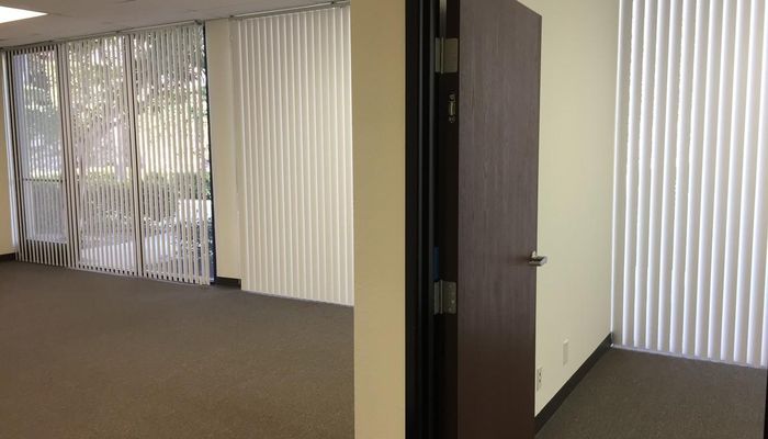 Warehouse Space for Rent at 759 E Cochran St Simi Valley, CA 93065 - #5