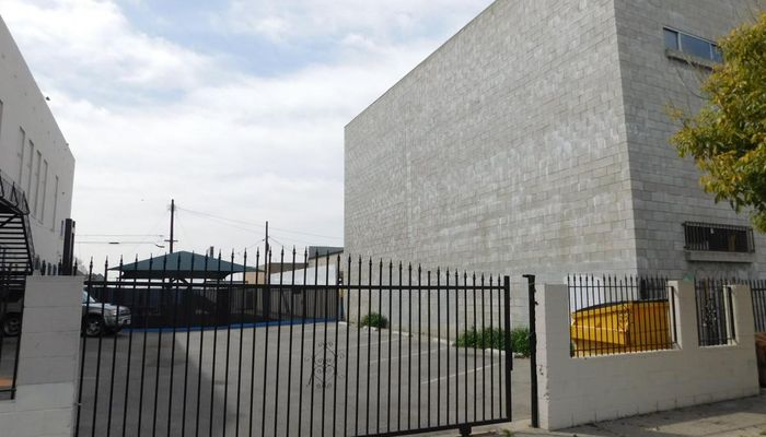 Warehouse Space for Rent at 2500 S Main St Los Angeles, CA 90007 - #4