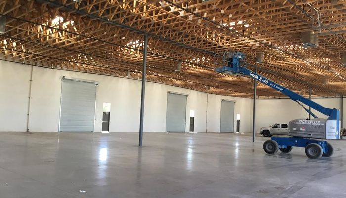 Warehouse Space for Rent at 43300 Gingham Ave Lancaster, CA 93535 - #7