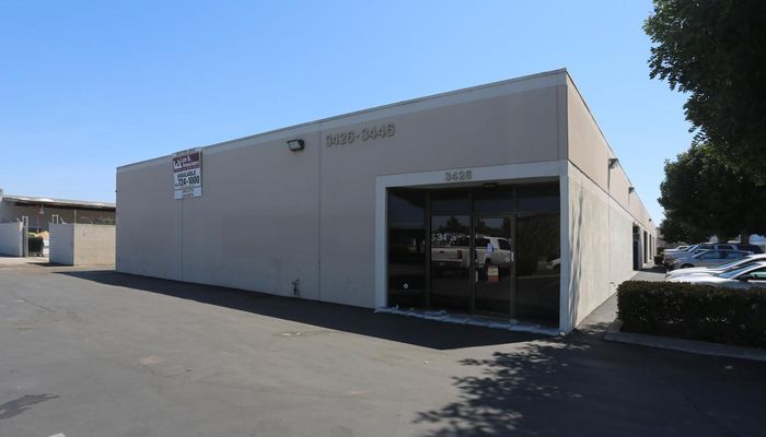 Warehouse Space for Rent at 3426-3446 W Harvard St Santa Ana, CA 92704 - #3