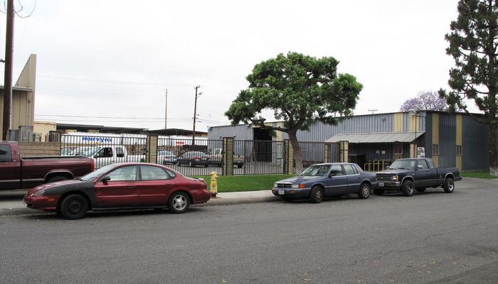 Warehouse Space for Rent at 16421 Illinois Ave Paramount, CA 90723 - #2