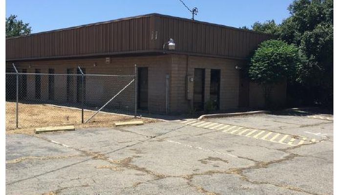 Warehouse Space for Rent at 601 S Main St Porterville, CA 93257 - #12