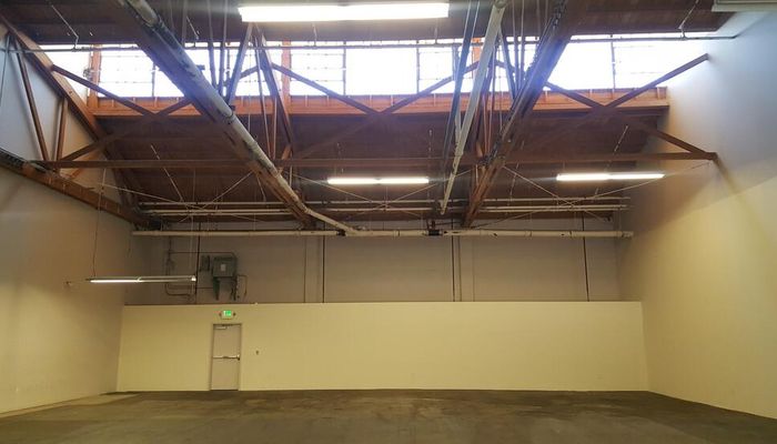 Warehouse Space for Rent at 2330-2340 E Olympic Blvd Los Angeles, CA 90021 - #5