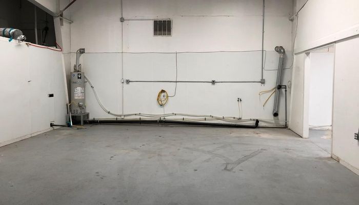 Warehouse Space for Rent at 15438 Cholame Rd Victorville, CA 92392 - #5