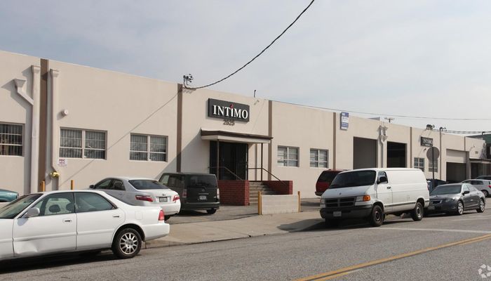 Warehouse Space for Rent at 2501-2525 E 27th St Vernon, CA 90058 - #7
