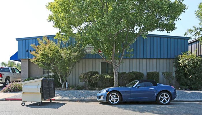 Warehouse Space for Rent at 3439 W Holland Ave Fresno, CA 93722 - #2