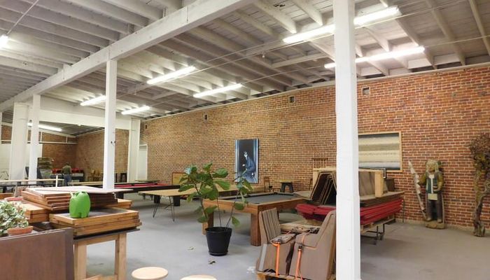 Warehouse Space for Rent at 2132 Sacramento St Los Angeles, CA 90021 - #9
