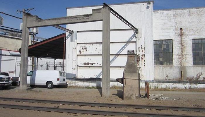 Warehouse Space for Rent at 2250 Los Angeles St Fresno, CA 93721 - #11
