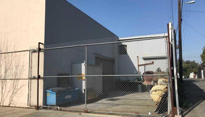 Warehouse Space for Rent at 4901-4905 W Jefferson Blvd Los Angeles, CA 90016 - #7