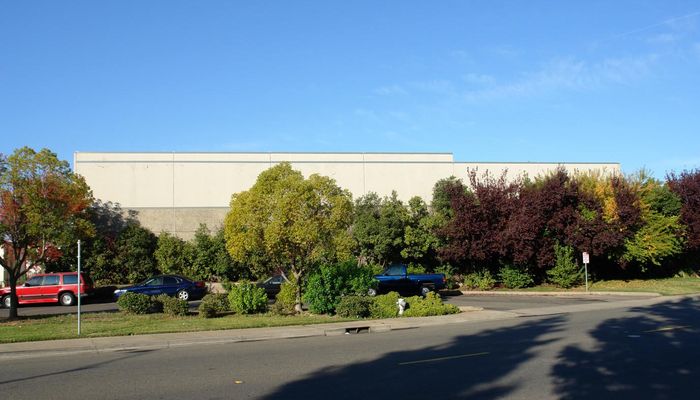 Warehouse Space for Rent at 4641 Pell Dr Sacramento, CA 95838 - #2