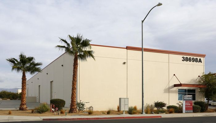 Warehouse Space for Rent at 38698 El Viento Rd Palm Desert, CA 92211 - #3