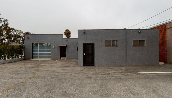 Warehouse Space for Rent at 905 Olympic Blvd Santa Monica, CA 90404 - #9