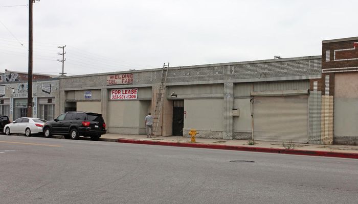 Warehouse Space for Rent at 1001-1005 S Santa Fe Ave Los Angeles, CA 90021 - #2