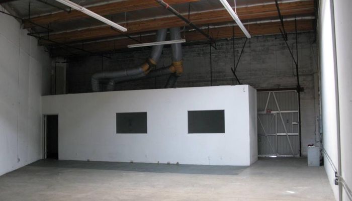 Warehouse Space for Rent at 3424 S Broadway Los Angeles, CA 90007 - #10